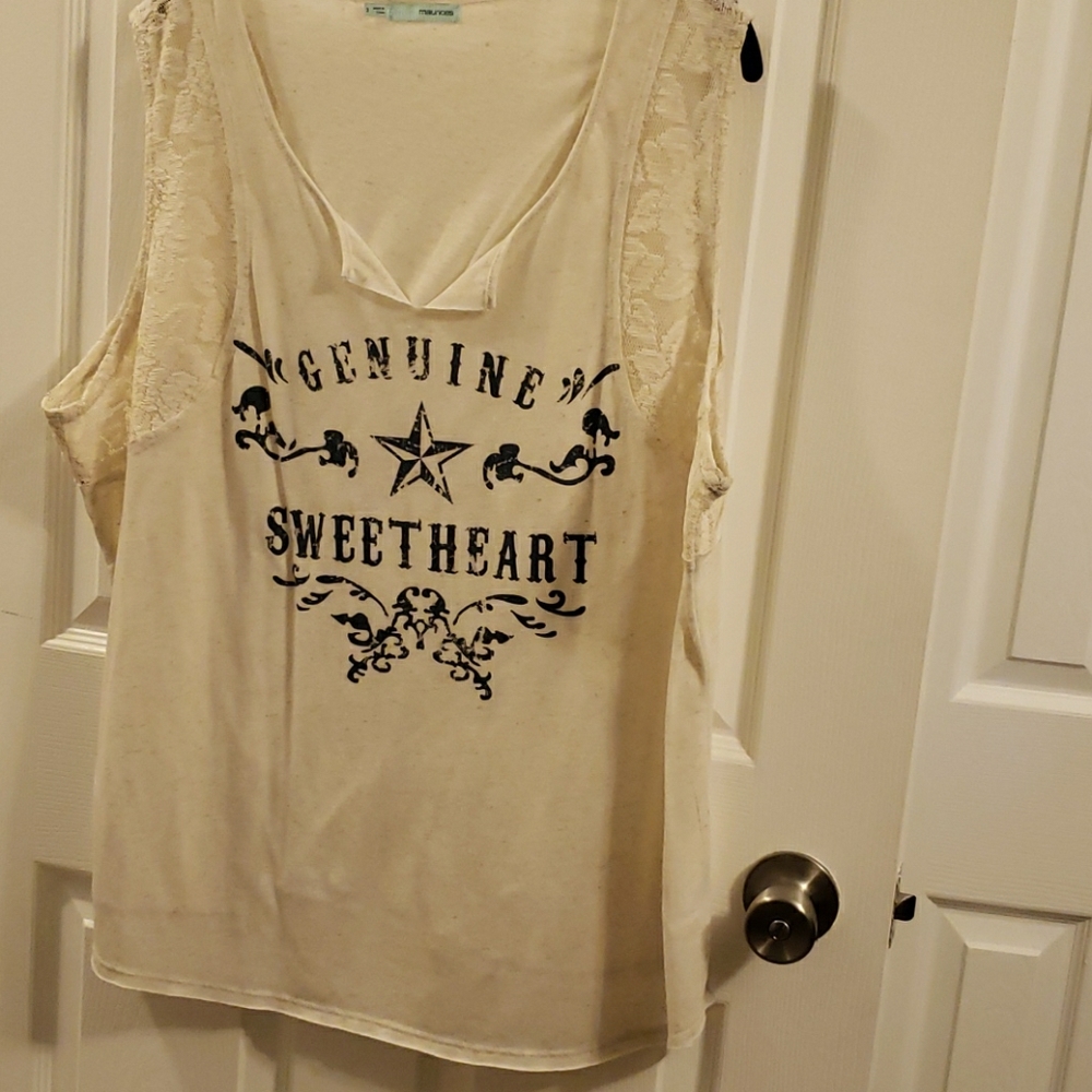 Maurices tank top with lace